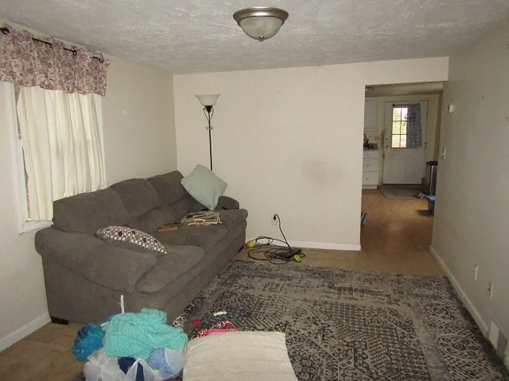 2 bed, 2.5 bath, 850 sqft, $1,200 — Photo 3