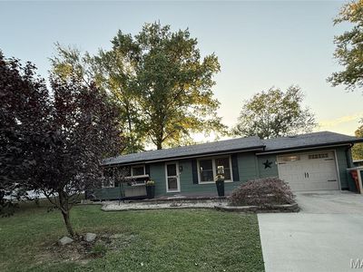 915 N 4th St, Vandalia, IL, 62471