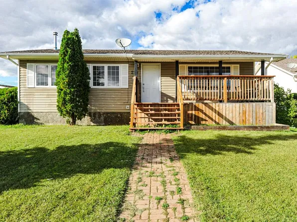 210 S Gregory St, Camrose County, AB T0B 3L0