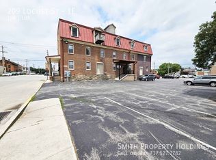 209 Locust St #1F, East Berlin, PA 17316