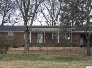 1976 Church Ave, Rainsville, AL 35986