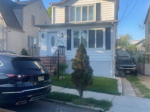 2nd image of 459 Lawton Ave