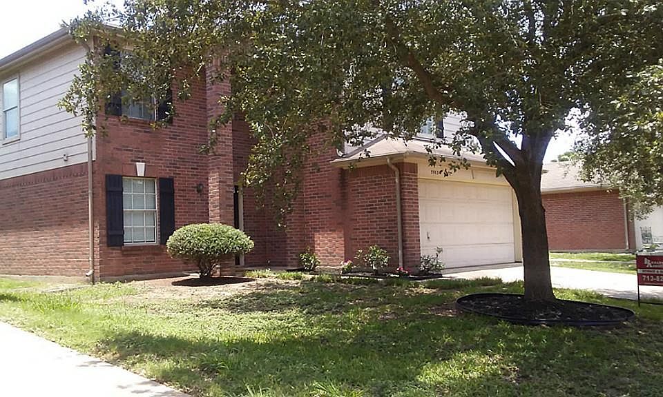 1st image of 5903 W Harrow Dr