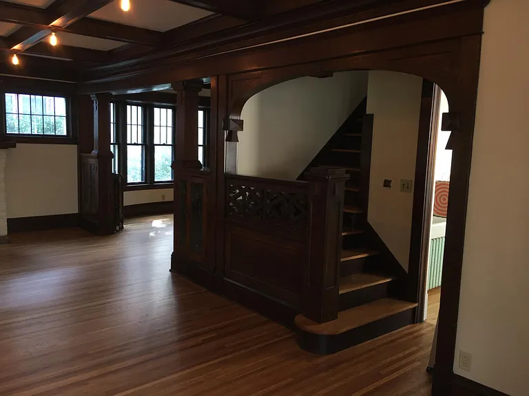1888 Goodrich Ave — Photo 8
