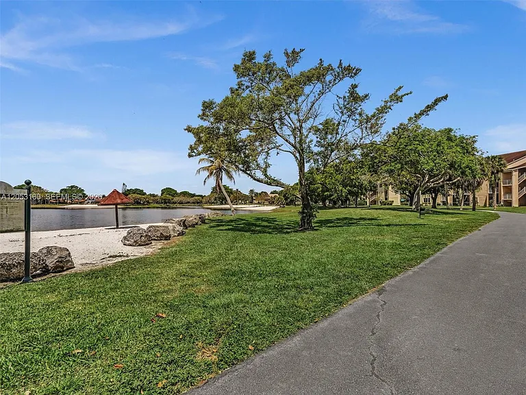 15325 SW 106th Ter #636 — Photo 39