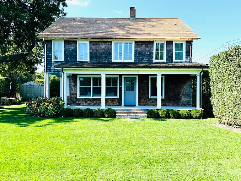 111 Halsey St — Photo 1