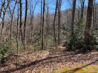 315 Kenmure Dr, Flat Rock, NC 28731