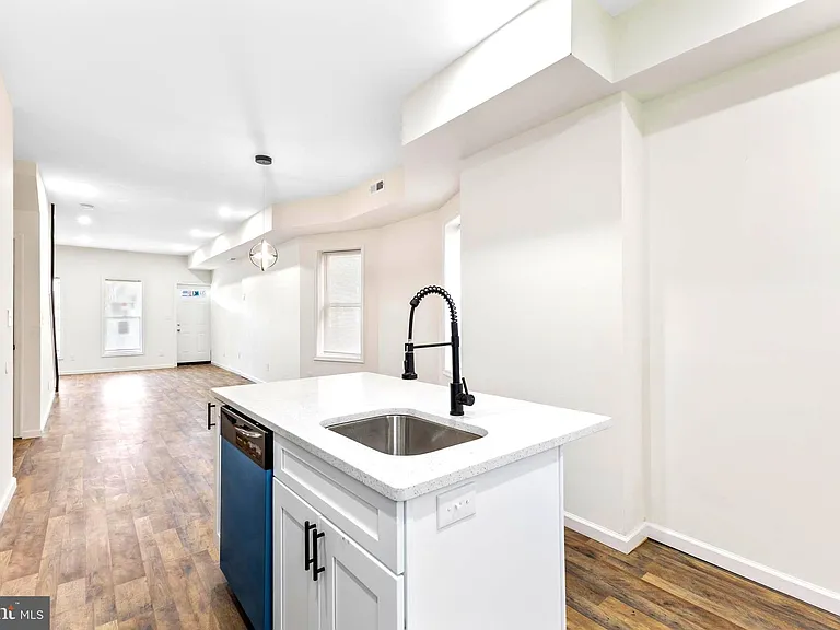 3324 Edmondson Ave — Photo 7