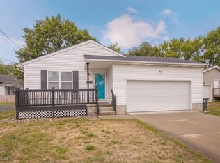 1860 2nd St SW, Akron, OH 44314