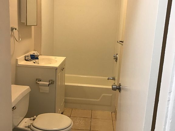 5th image of 124 Central Ave #25