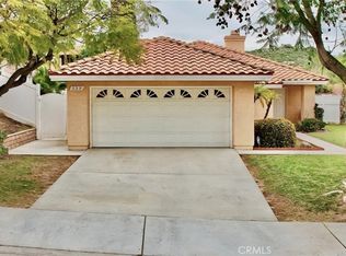 559 Eaton St, Corona, CA 92879