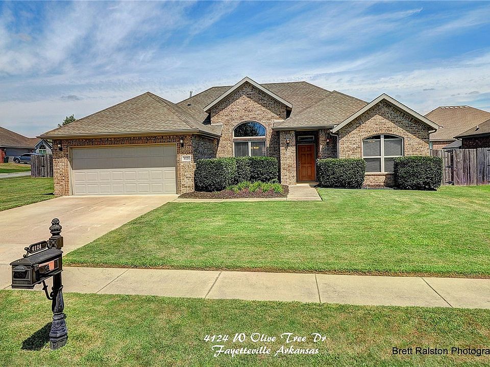 1st image of 4124 Olive Tree Dr