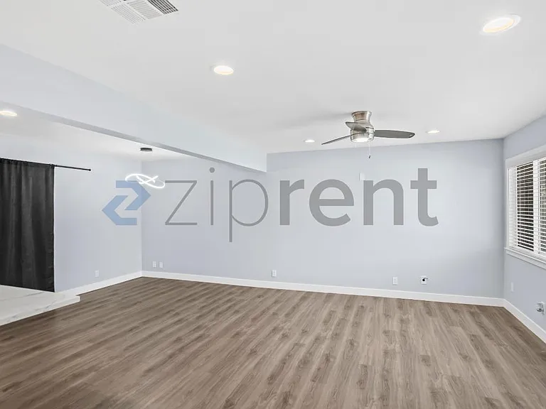 16730 Barnell Ave #2 — Photo 6