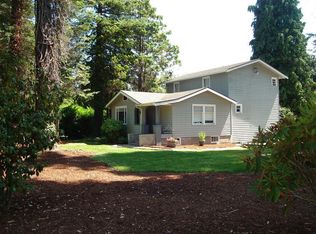 423 S 218th St, Normandy Park, WA 98198
