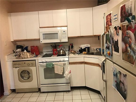 5th image of 7270 Royce Pl APT 171