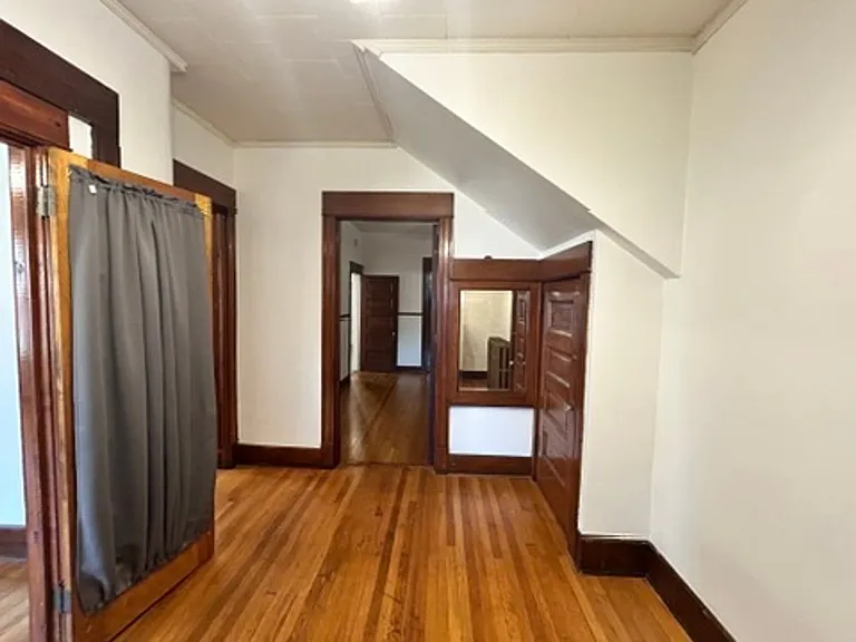 645 Grand Ave #1 — Photo 44