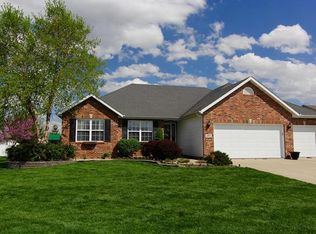 412 Trotter Dr, Hamel, IL 62046