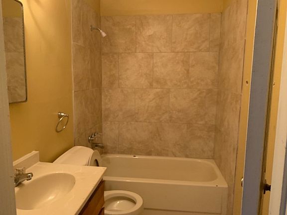 5th image of 3514 Norwood Ave
