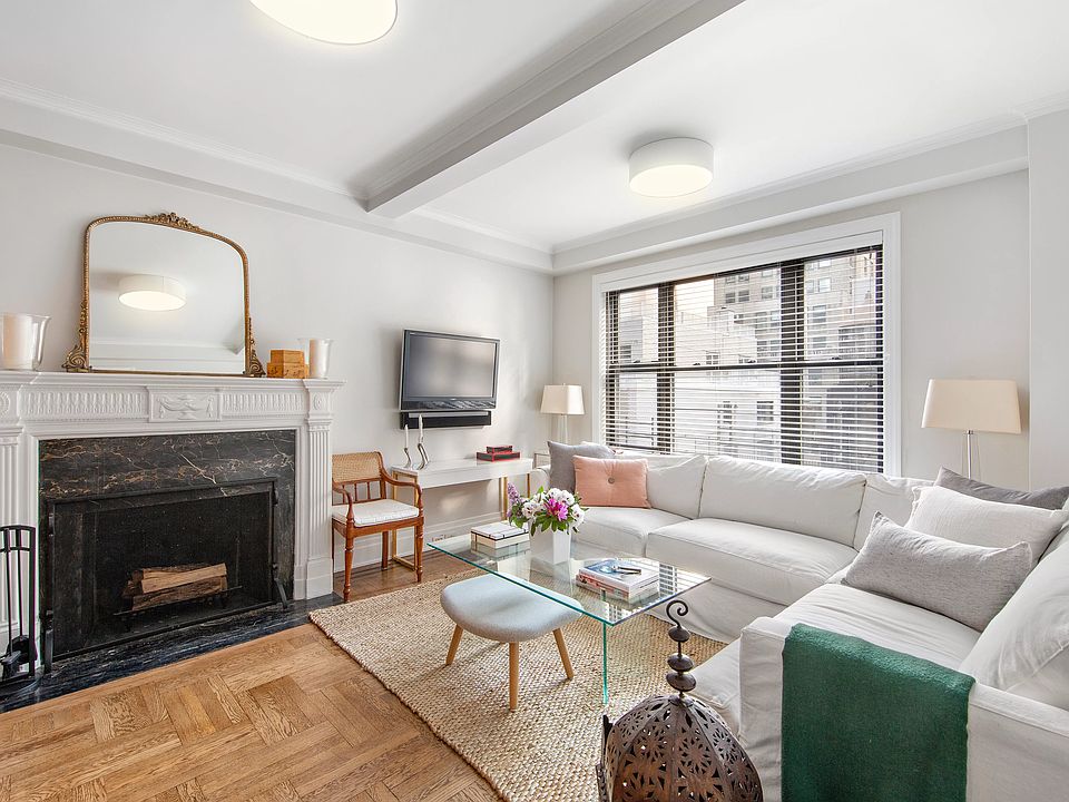 1st image of 128 Central Park S #11C