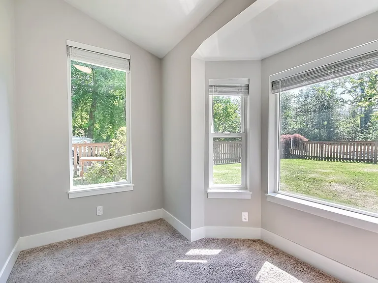 33732 SE Hudson Rd — Photo 16