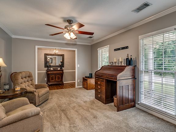 5th image of 5505 Northwood Lake Dr E