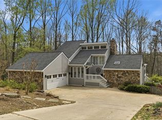 6421 Arbor Wood Dr, Flowery Branch, GA 30542