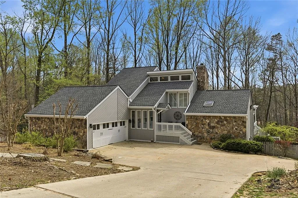 6421 Arbor Wood Dr photo 1