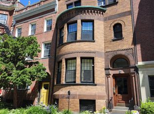 137 Bay State Rd APT 2, Boston, MA 02215