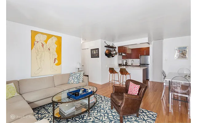 Rented by Douglas Elliman | media 8