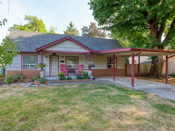 561 Arthur St, Woodburn, OR 97071