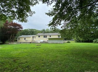 253 Chesterfield Rd, East Lyme, CT 06333