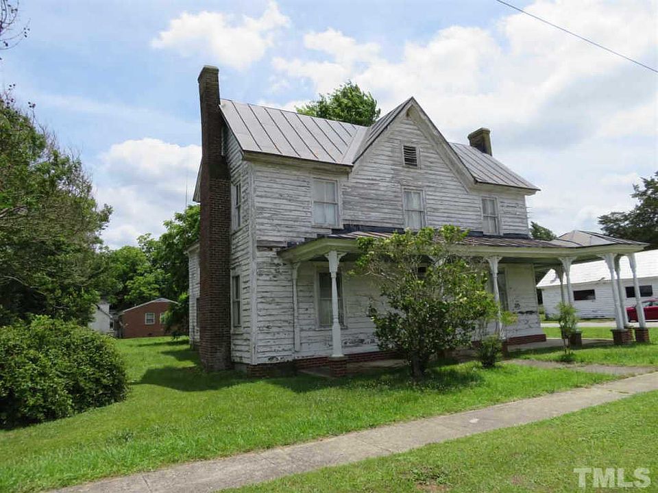 200 N Main St, Winton, NC 27986 Zillow