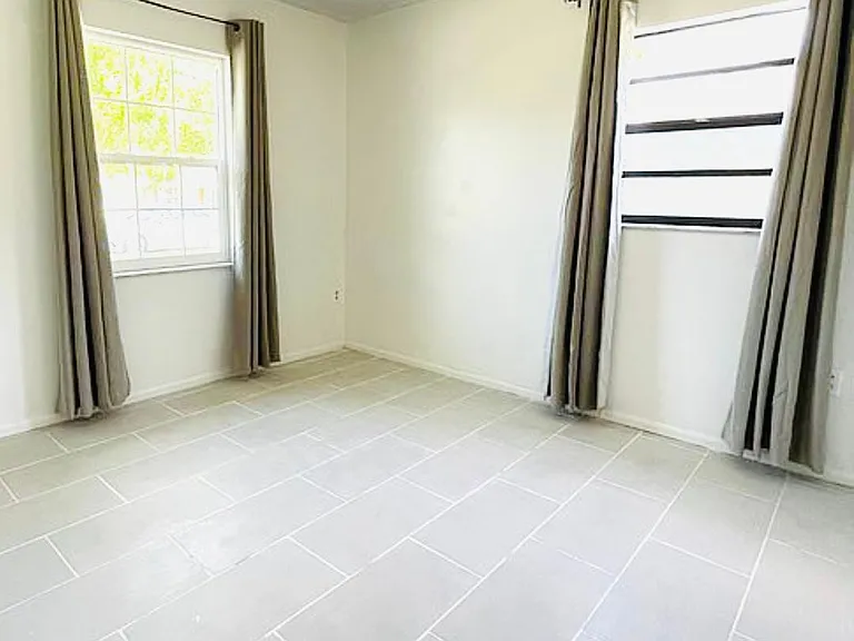 1405 Mara Ct — Photo 16