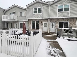 251 Loretto St, Staten Island, NY 10307