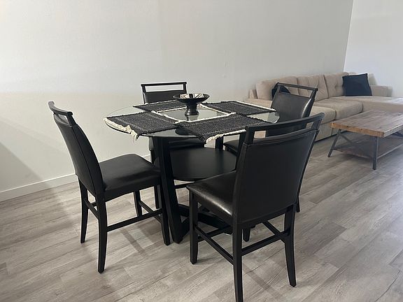 5th image of 251 Quail Forest Blvd APT 202