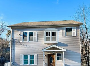 2883 Wilson St, Washington, PA 15301
