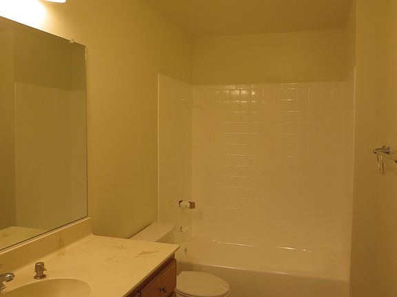 4th image of 7754 Bright Ave #C
