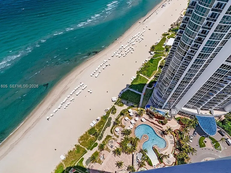 18201 Collins Ave #4209A — Photo 1