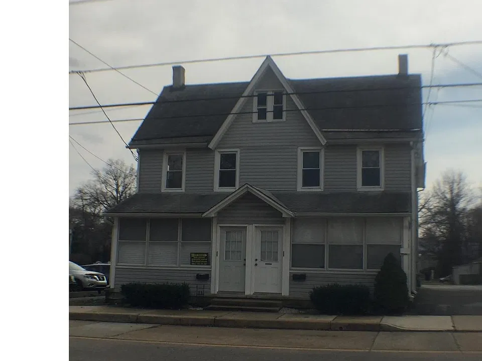 308 Main St