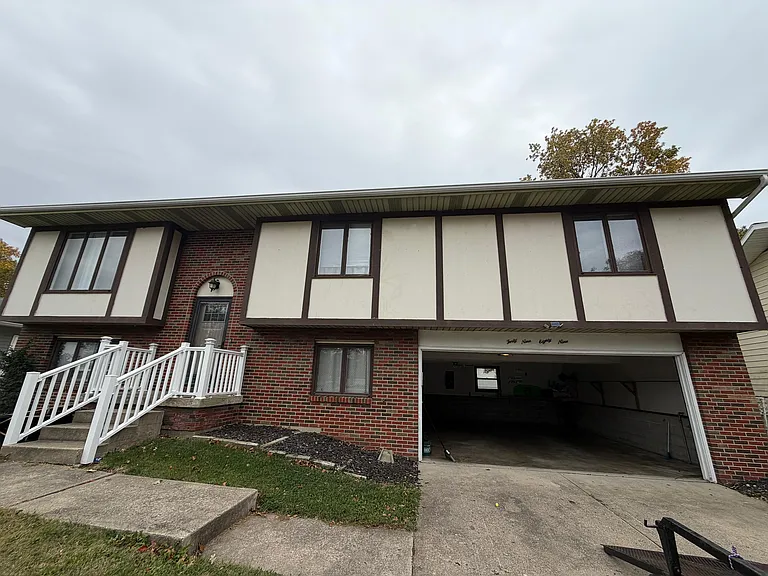 4989 Baker Woods Ln — Photo 10