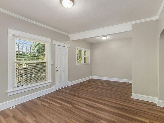 4th image of 6231 E 9th St