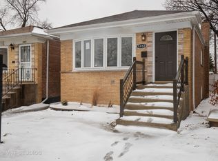 5950 S Normandy Ave, Chicago, IL 60638