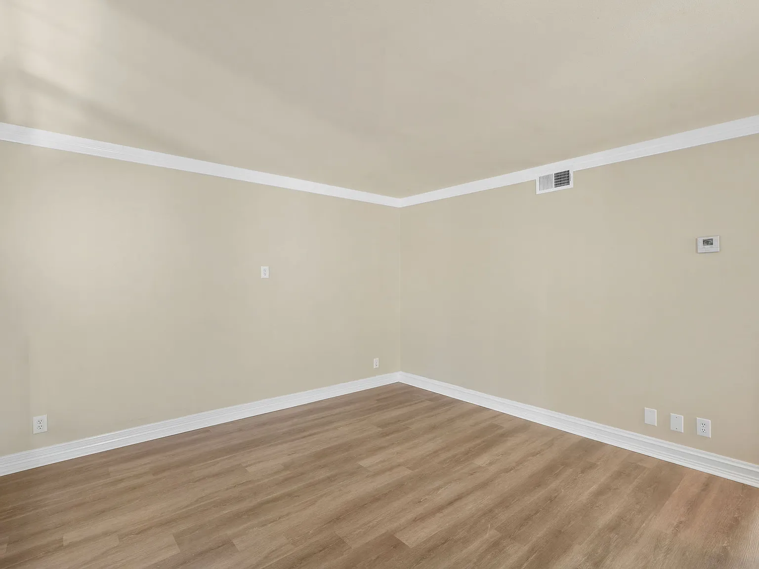 8702 Village Drive - 302 — Photo 4