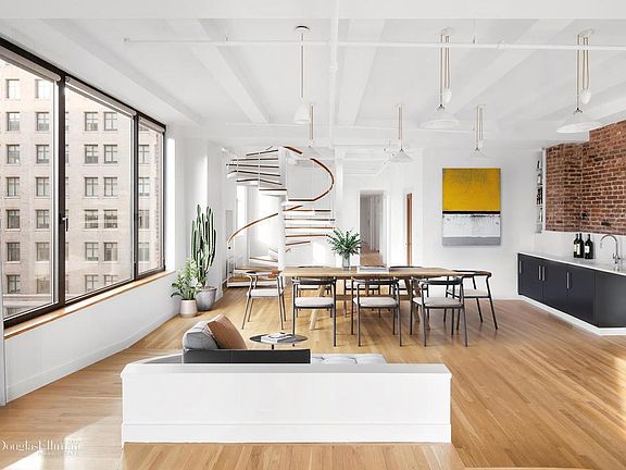 5th image of 8 E 12th St APT 8