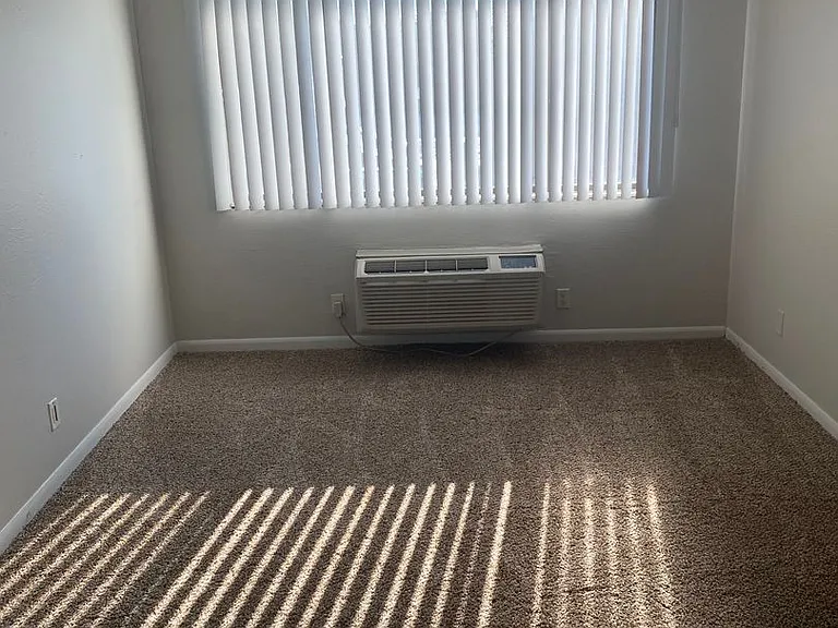 3300-3312 Oakland Rd NE — Photo 13