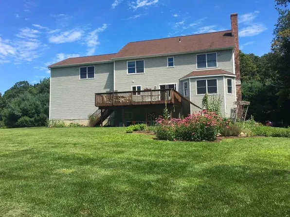 265 Litchfield Rd, New Milford, CT 06776