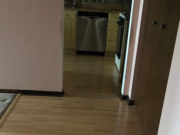 4th image of 11277 S Roberts Rd APT E