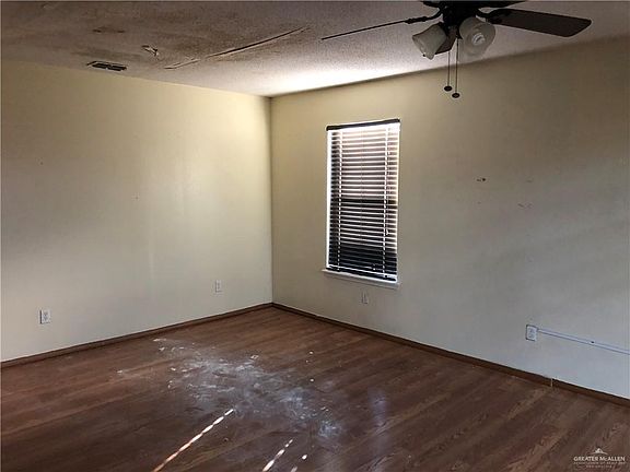 3rd image of 2917 Notre Dame Ave