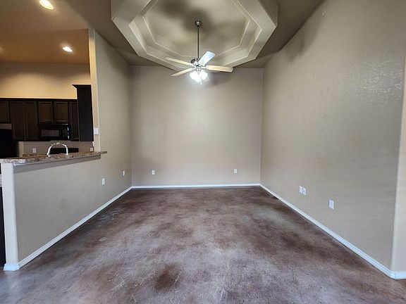 5th image of 228 Anne Louise Dr #A