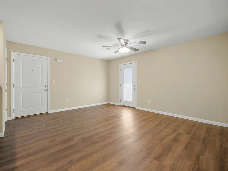 2309 Lantern Ridge Dr #16 — Photo 2